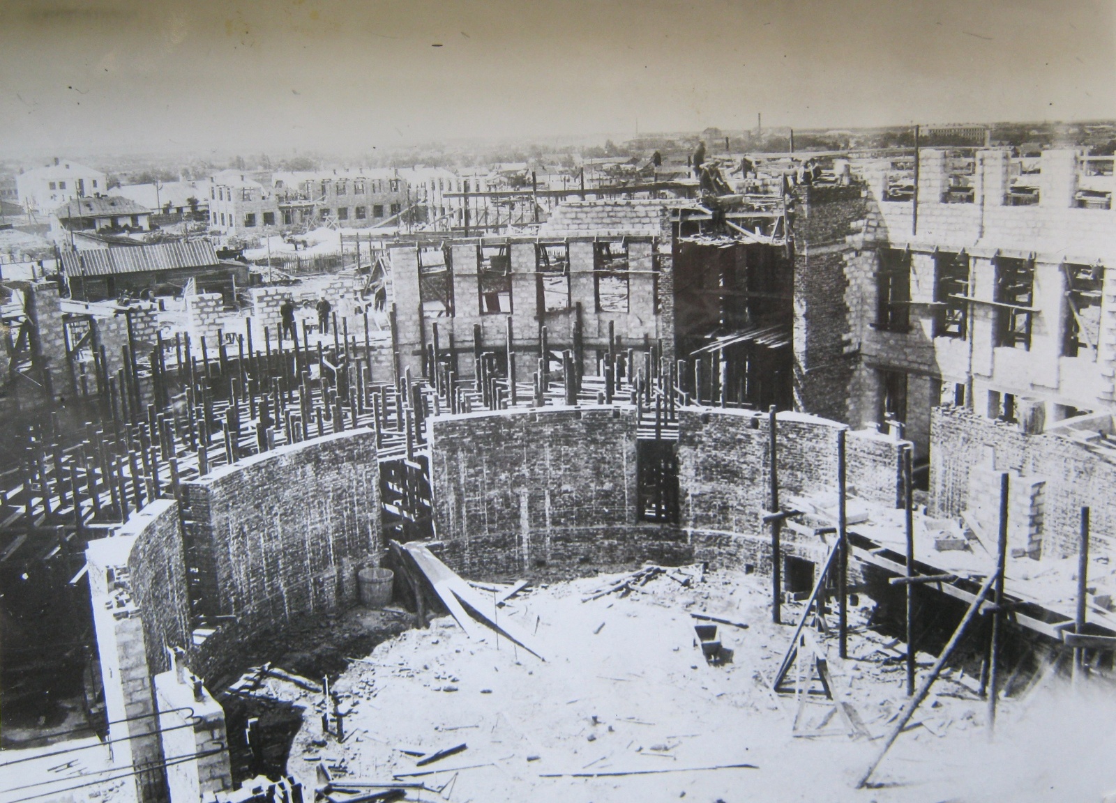 Строительство драмтеатра 3